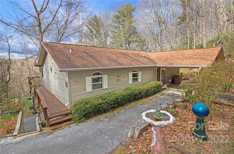 Property image 3 at 64 Mohawk Trail, Lake Toxaway, NC 28747