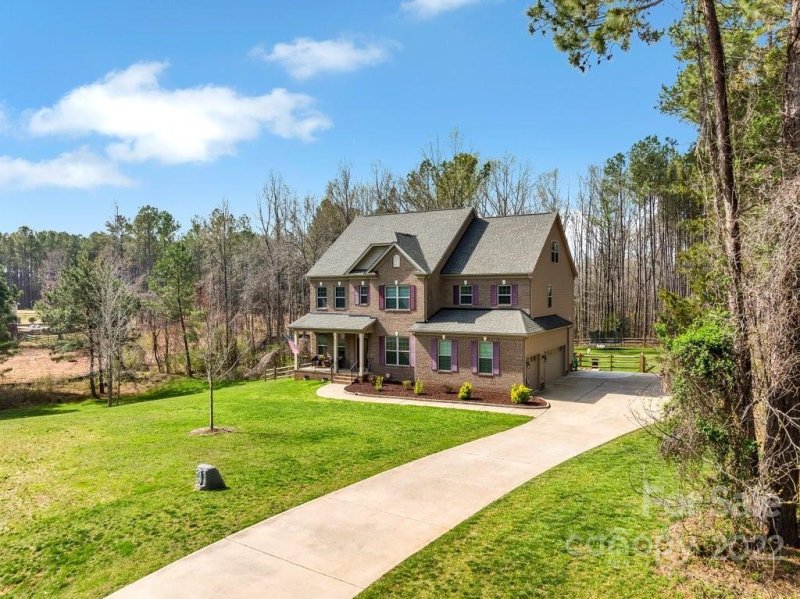 Property image 2 at 5008 Gatsby Circle, Rock Hill, SC 29732