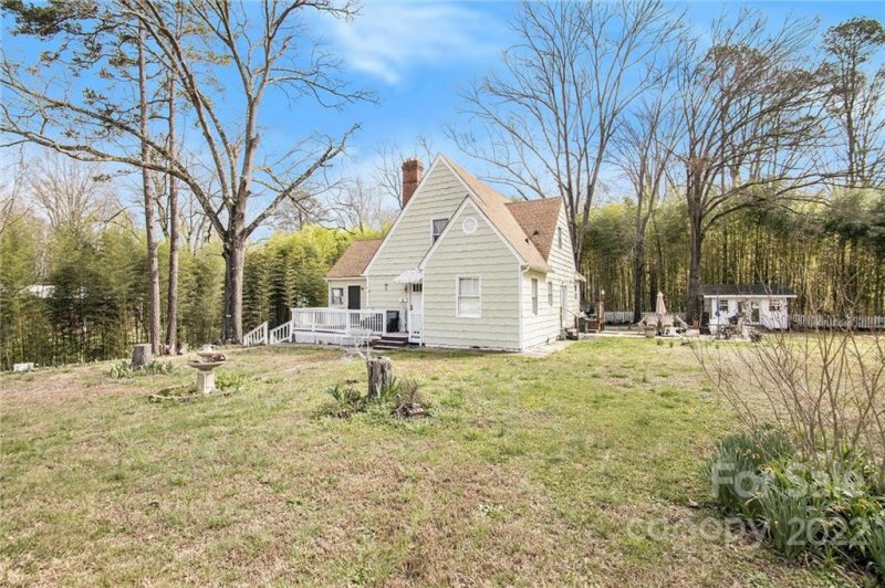 Property image 2 at 1520 Hoyle Street, Gastonia, NC 28052