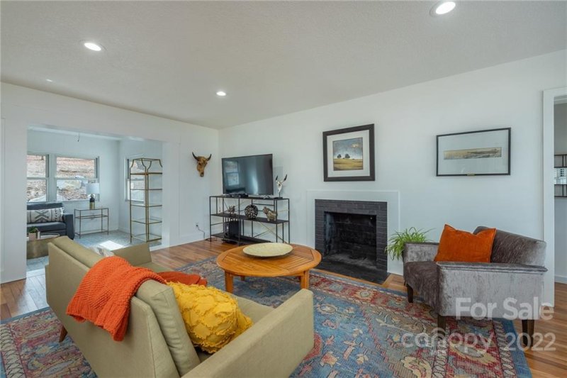 Property image 5 at 52 Cleveland Avenue, Asheville, NC 28803