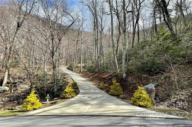 Property image 4 at 41 Wedgewood Terrace, Black Mountain, NC 28711