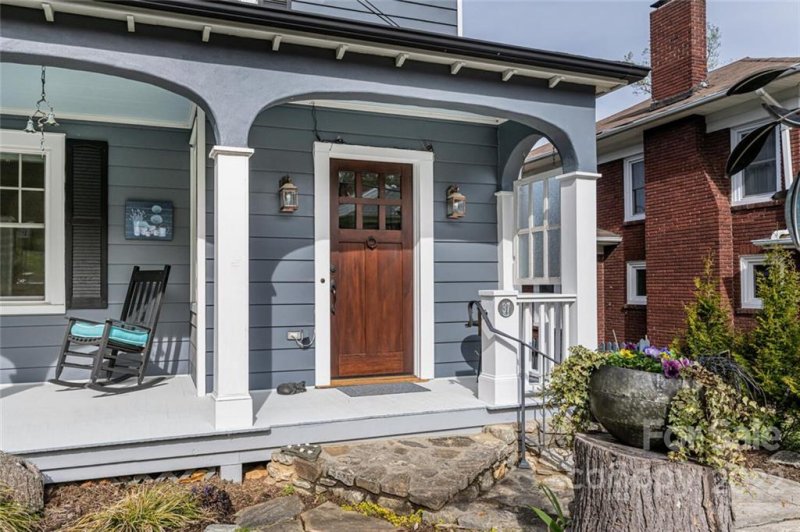 Property image 5 at 37 Melrose Avenue, Asheville, NC 28804