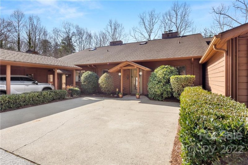 Property image 2 at 508 Woodfield Drive, Asheville, NC 28803