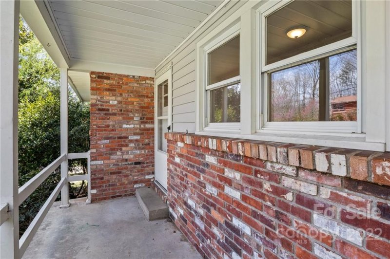 Property image 3 at 13 Pinehurst Road, Asheville, NC 28805