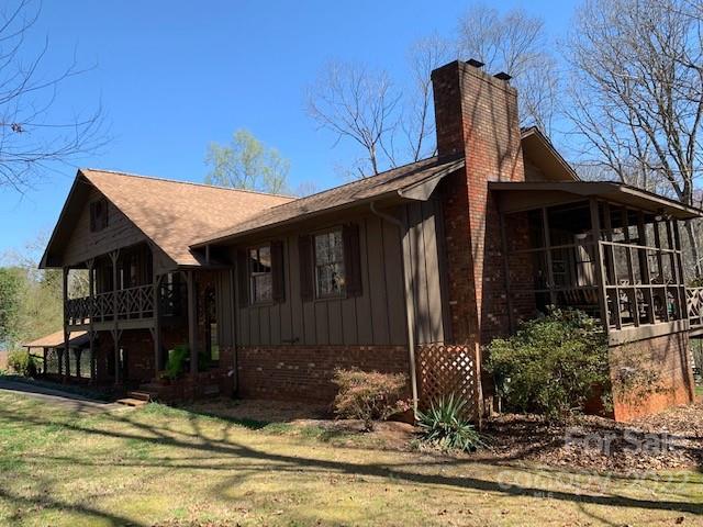 Property image 3 at 1703 Fairway Drive, Newton, NC 28658