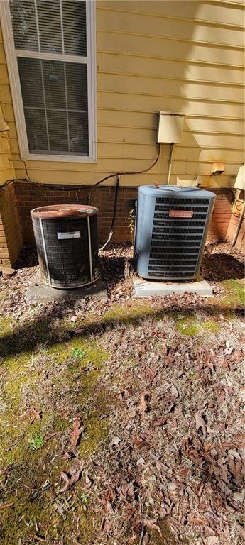Property image 5 at 5525 Ashbluff Court, Charlotte, NC 28216