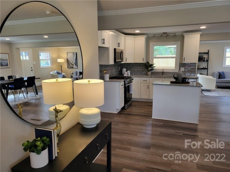 Property image 5 at 4000 Tipperary Place, Charlotte, NC 28215