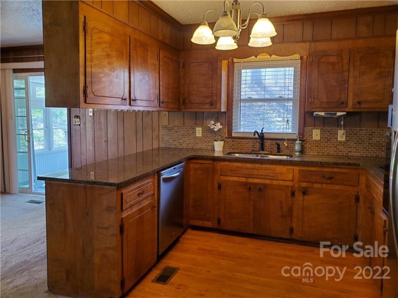 Property image 2 at 221 Johnston Drive, Belmont, NC 28012