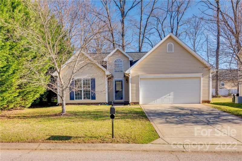 1235 Spring View Court