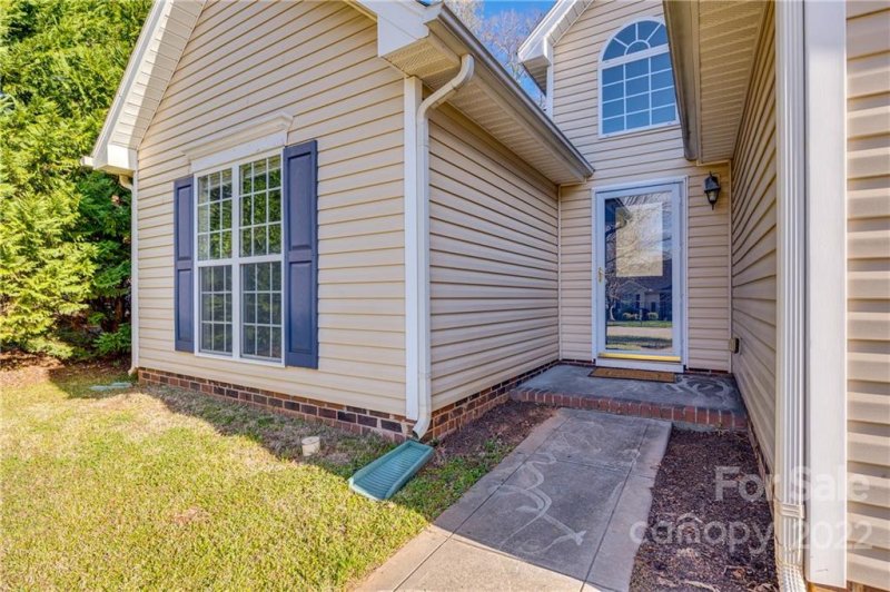 Property image 2 at 1235 Spring View Court, Rock Hill, SC 29732