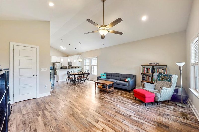 Property image 4 at 1107 Edgewood Avenue, Kannapolis, NC 28081