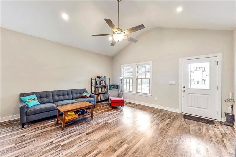 Property image 5 at 1107 Edgewood Avenue, Kannapolis, NC 28081