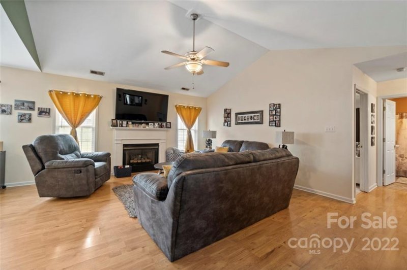 Property image 4 at 2768 Sterling Court, Claremont, NC 28610