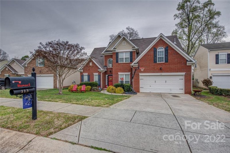 Property image 2 at 113 Margaret Hoffman Drive, Mount Holly, NC 28120