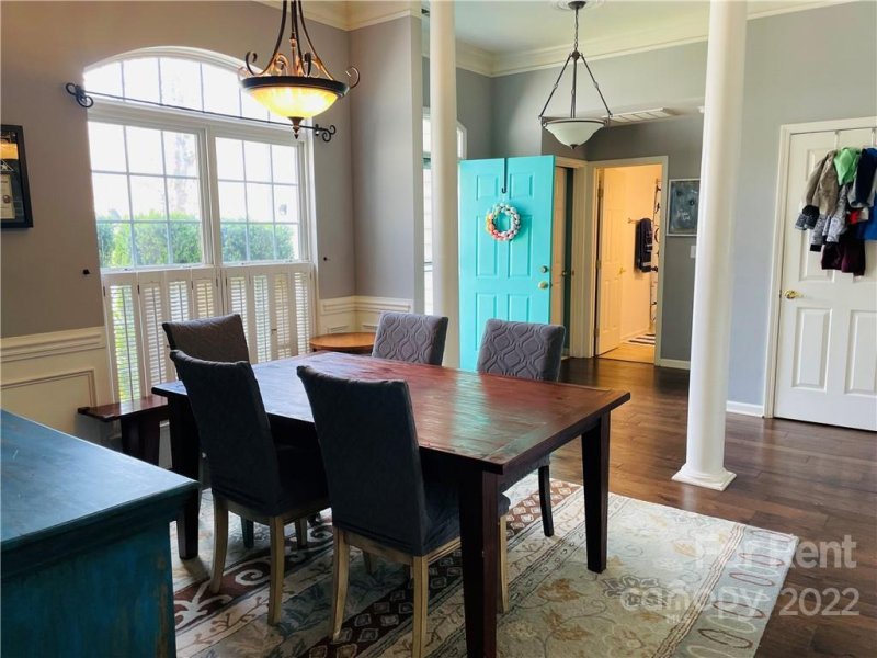 Property image 3 at 2825 Whaleys Court, Charlotte, NC 28273