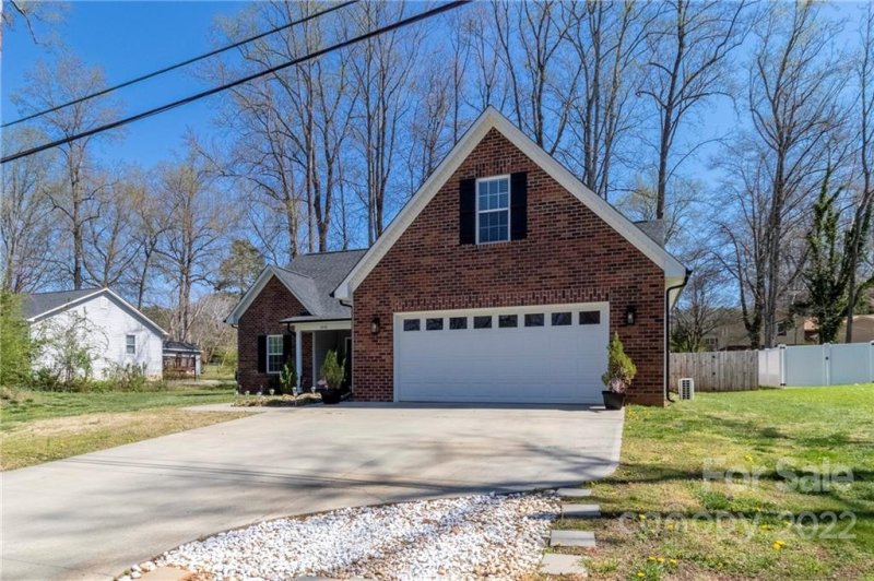 Property image 2 at 1441 Independence Square, Kannapolis, NC 28081