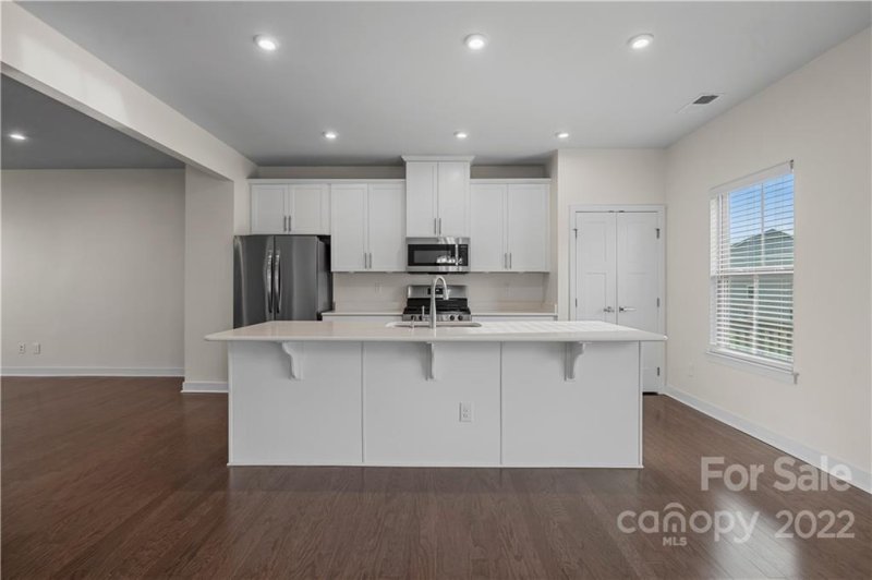 Property image 5 at 2127 Birchside Drive, Charlotte, NC 28205