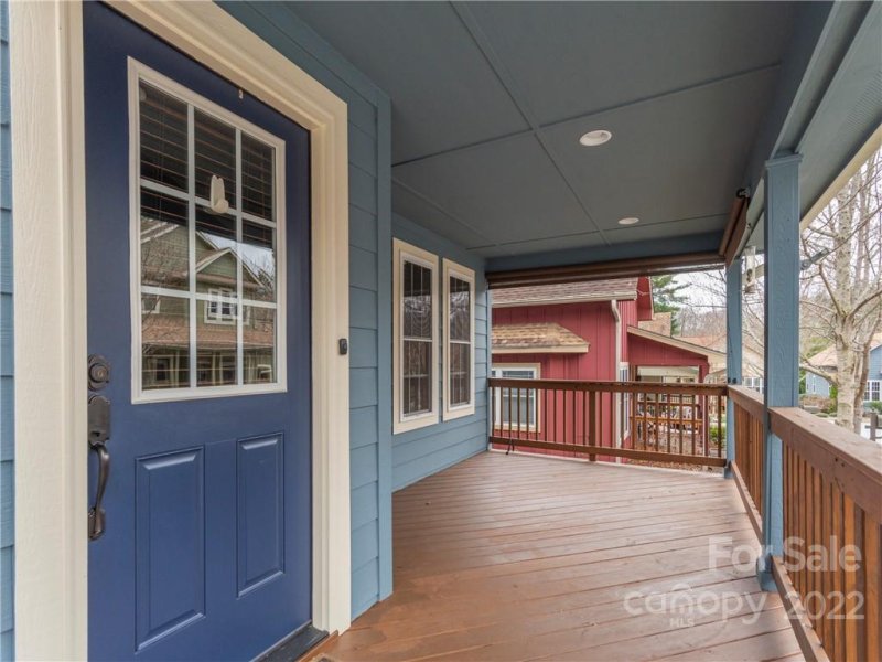 Property image 2 at 19 Sapling Lane, Waynesville, NC 28786