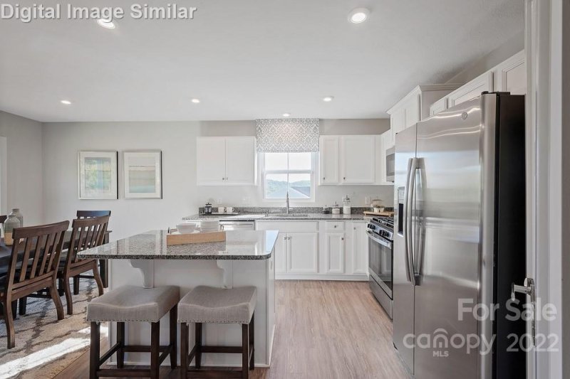 Property image 4 at 325 Damask Drive, Lancaster, SC 29720
