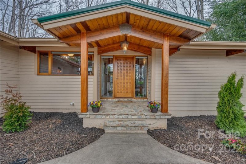 Property image 2 at 131 Buffalo Trail, Asheville, NC 28805