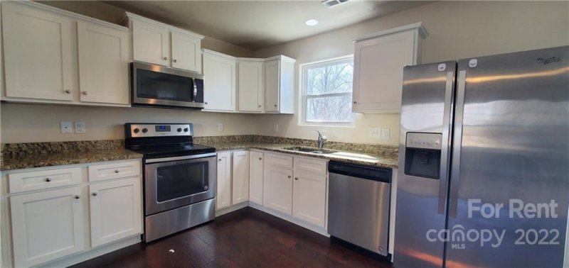 Property image 5 at 4555 Merryvale Forest Drive, Charlotte, NC 28214