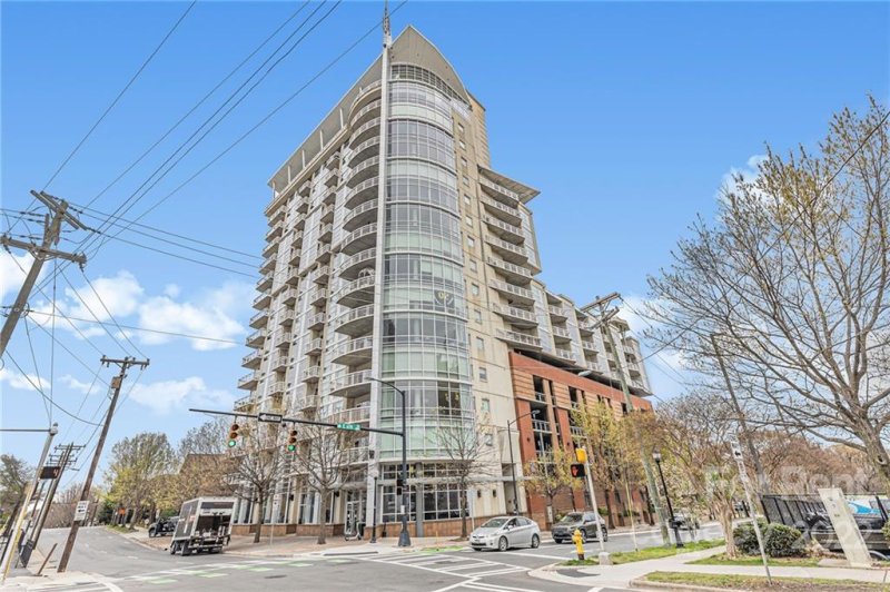 Property image 3 at 505 E 6th Street, Charlotte, NC 28202