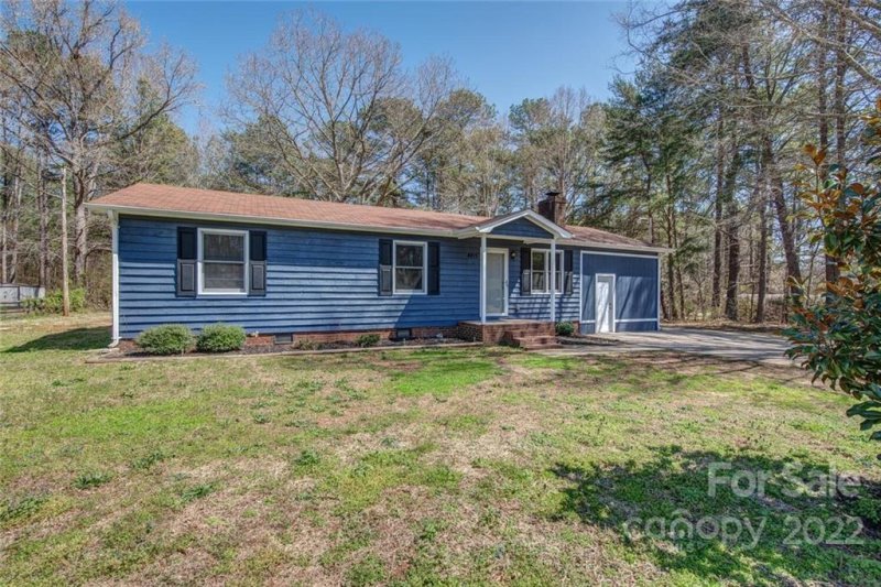 Property image 4 at 4915 Jamee Drive, Gastonia, NC 28056