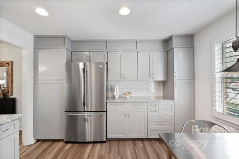 Property image 4 at 4605 Hedgemore Drive, Charlotte, NC 28209