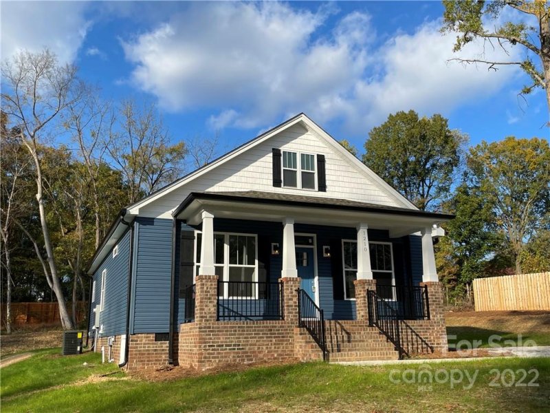 Property image 3 at 1210 Mason Way, Mount Holly, NC 28120