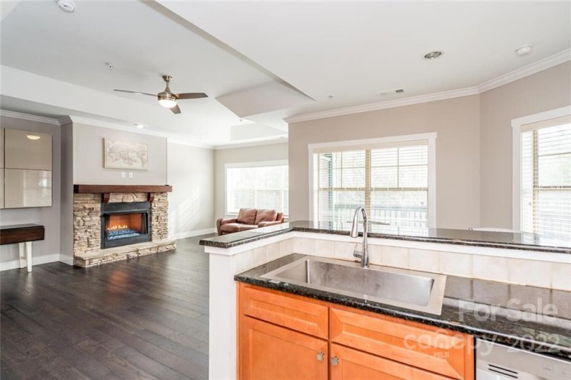 Property image 5 at 9 Kenilworth Knoll, Asheville, NC 28805