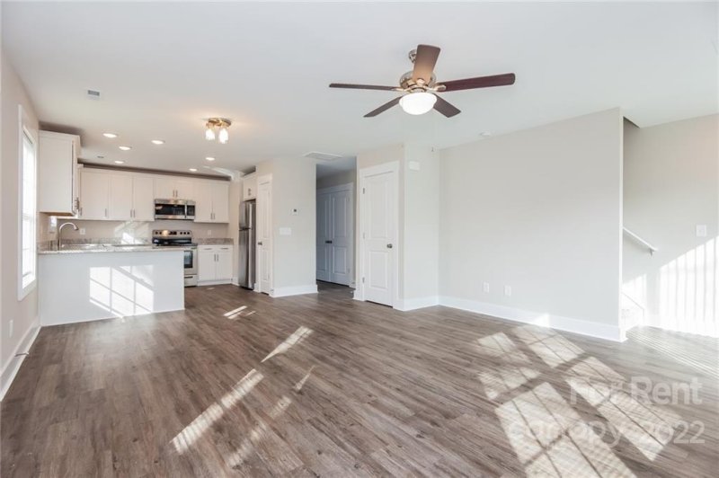 Property image 4 at 2330 Myrtle Avenue, Gastonia, NC 28052