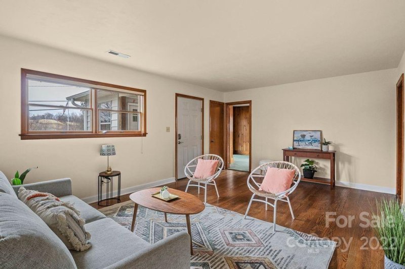 Property image 5 at 15 S Bear Creek Road, Asheville, NC 28806