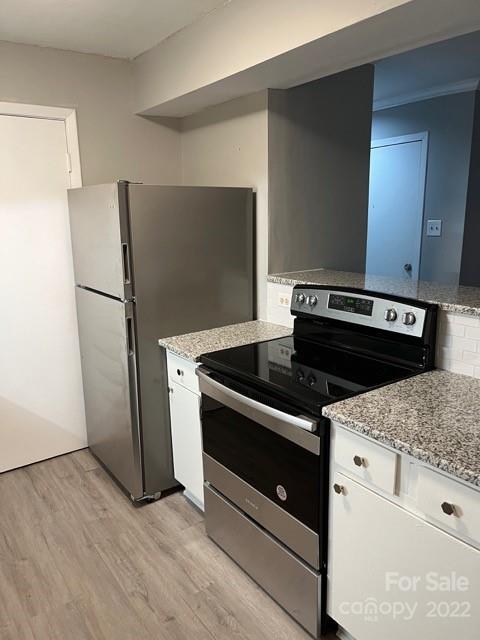 Property image 2 at 5020 Sardis Road, Charlotte, NC 28211