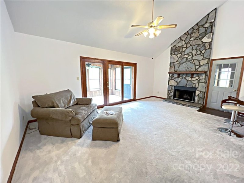 Property image 4 at 603 29th Avenue, Hickory, NC 28601