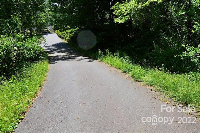 Property image 2 at 61 Turn A Bout Court, Waynesville, NC 28785