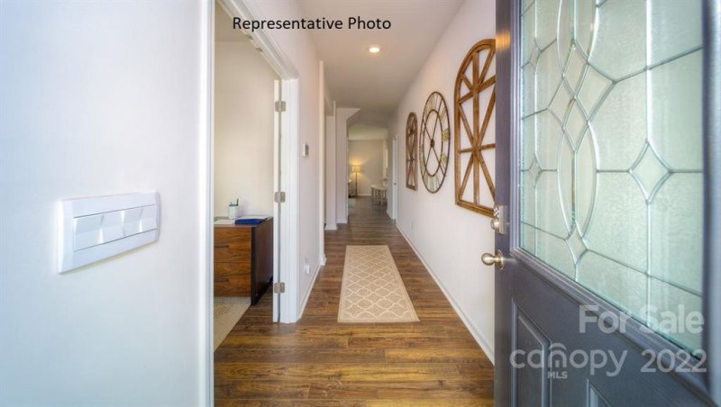 Property image 3 at 129 Sierra Road, Mooresville, NC 28117