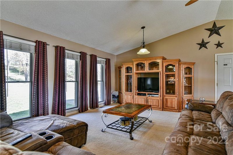 Property image 3 at 19 Sun Up Lane, Candler, NC 28715