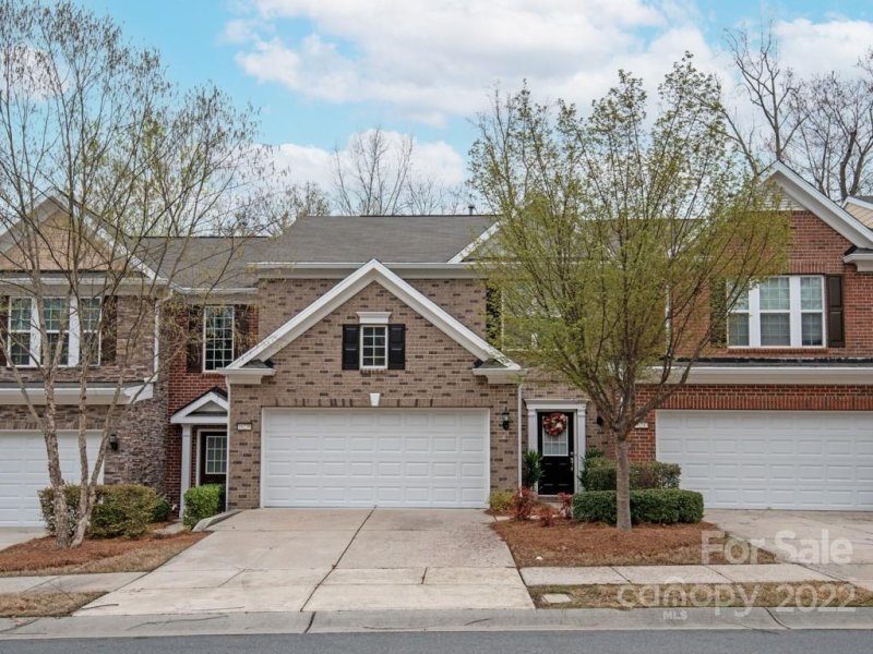 Property image 2 at 16239 Annahill Court, Charlotte, NC 28277