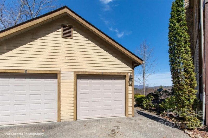 Property image 3 at 295 Sawgrass Drive, Whittier, NC 28789