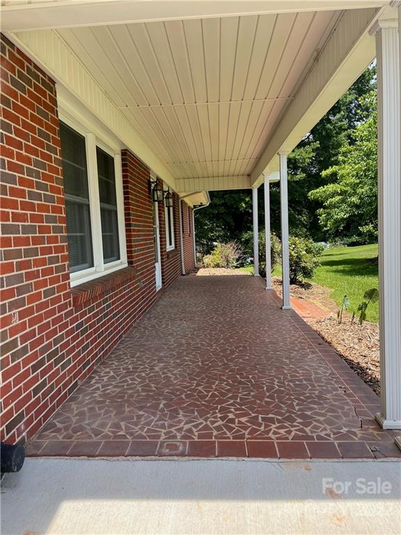 Property image 4 at 341 27th Street Drive, Hickory, NC 28601