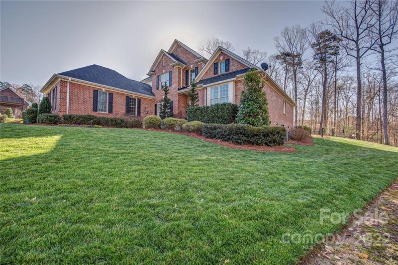 Property image 4 at 5465 Old Town Lane, Gastonia, NC 28056