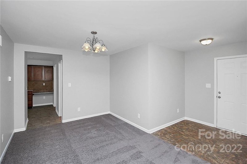 Property image 5 at 5911 Fazenda Drive, Charlotte, NC 28214