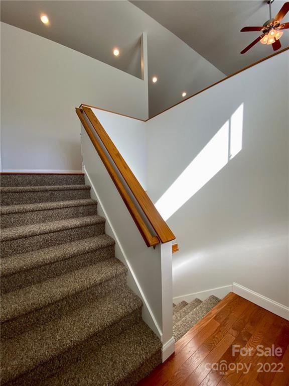 Property image 4 at 674 Salisbury Road, Hendersonville, NC 28792