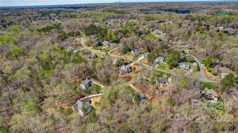 Property image 4 at 8010 Allenwick Circle, Mint Hill, NC 28227