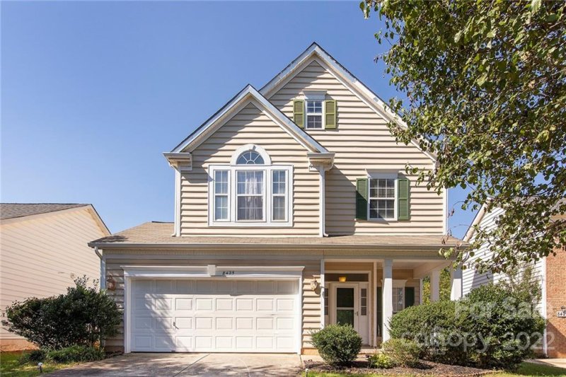 8425 Redstone View Drive