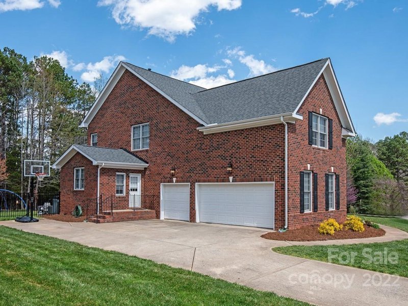 Property image 4 at 613 Maple Valley Court, Weddington, NC 28104