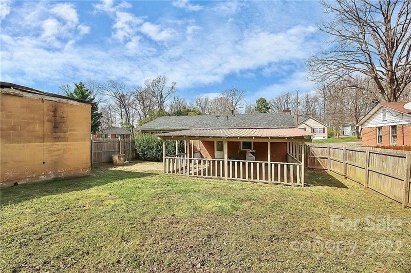 Property image 5 at 4900 Galax Drive, Charlotte, NC 28213