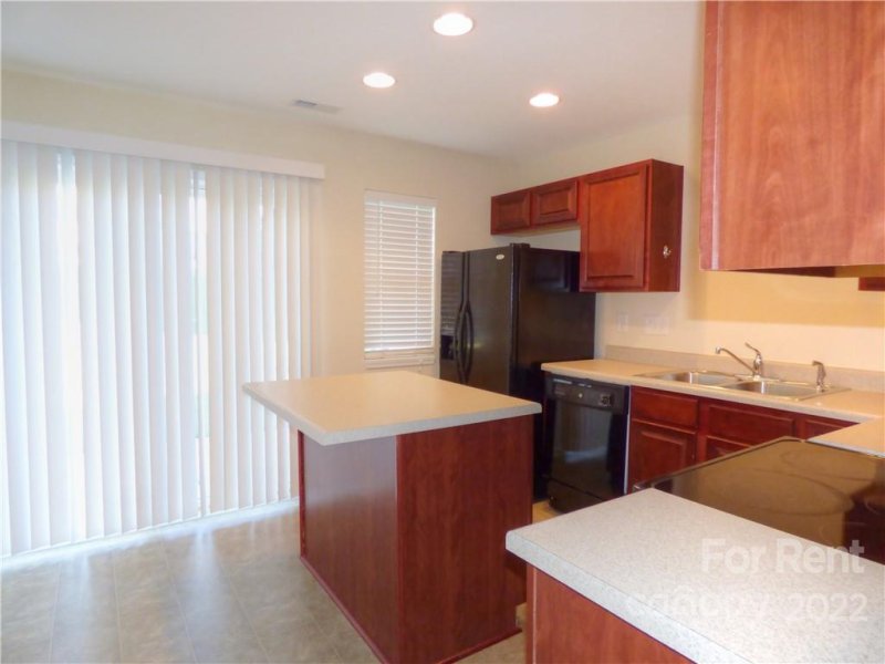 Property image 4 at 3313 Wymering Road, Charlotte, NC 28213