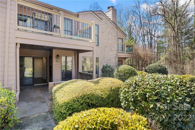 Property image 3 at 59 Ravencroft Lane, Asheville, NC 28803