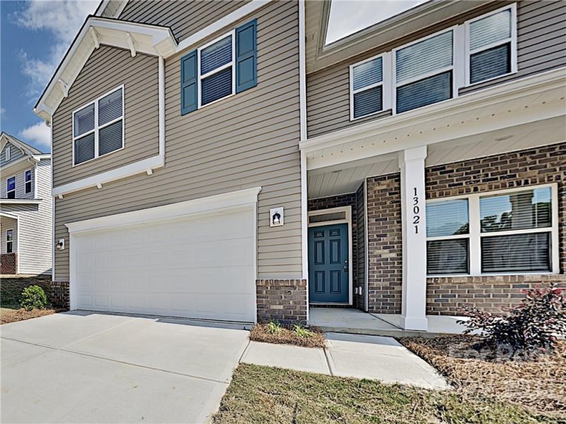 13021 Joclaire Court